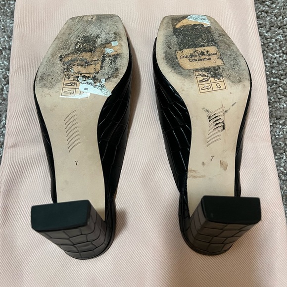 PAIGE – Lena Croc Embossed Sandal - Picture 3 of 7